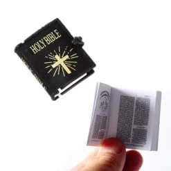 Alternative view of Livre miniature " La Bible "