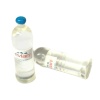 Lot de deux bouteilles d’eau Evian miniature en résine, accessoire réaliste pour maison de poupée échelle 1:12. Vue principale