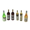 Lot de 6 bouteilles de vin miniatures en résine vue principale