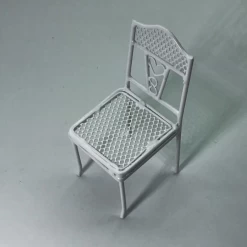 Chaise de jardin ou autres