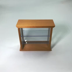 Alternative view of Vitrine 3 Niveaux en pin