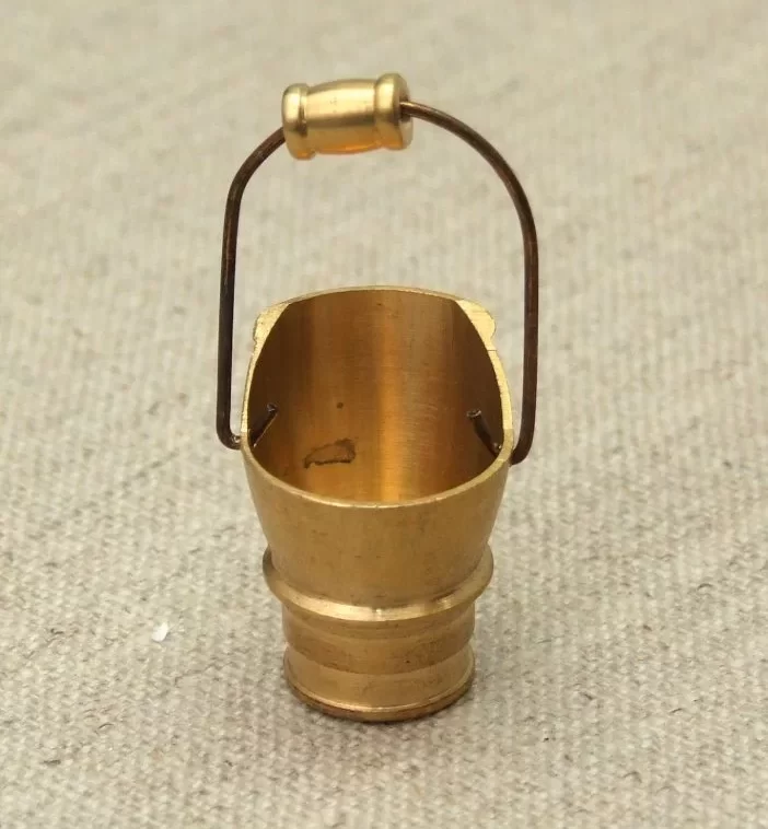 Alternative view of Seau a charbon