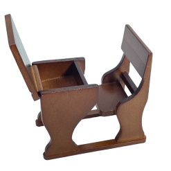 Alternative view of Table et banc d'écolier en noyer