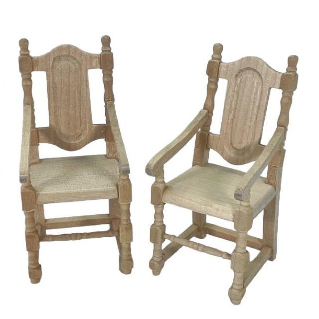 Lot de chaise accoudoirs bois brut pour maison de poupée. Vue principale