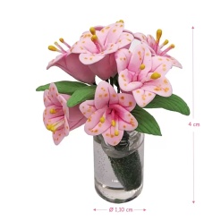 Fleurs roses en bocal de verre miniature, parfaites pour décoration de maison de poupée échelle 1:12. Vue principale avec dimensions