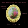 Tableau miniature ovale doré avec roses dimensions 3,22 x 3,80 cm