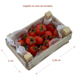 Alternative view of Tomates dans une cagette bois