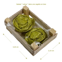 Alternative view of Salade " Laitue " dans une cagette bois