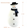 Figurine bonhomme de neige miniature 1:12 avec chapeau et écharpe, idéal pour décors hivernaux et dioramas de Noël.
