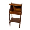 Pupitre de bibliothèque en noyer miniature pour maison de poupée, finement ouvrable et détaillé, échelle 1:12, parfait pour collectionneurs.