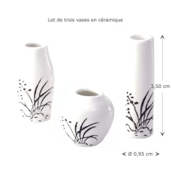 Vase en céramique blanc avec motifs floraux noirs, lot de trois vases miniatures