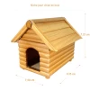 Niche en bois pour chien miniature.