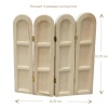 Paravent en bois brut pour maison de poupée, quatre panneaux.