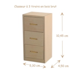 Classeur miniature en bois brut avec trois tiroirs fonctionnels pour maison de poupée, avec les dimensions.