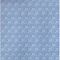 Papier peint miniature fleurs bleues pour maison de poupée, décoration raffinée et romantique à l’échelle 1/12ᵉ. 43 cm x 60 cm