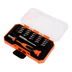 Détail tournevis de précision avec embouts interchangeables et rallonge