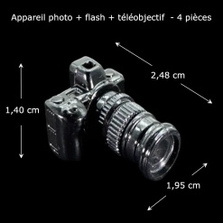 Appareil photo reflex miniature en métal avec flash et téléobjectif — vue principale avec dimensions