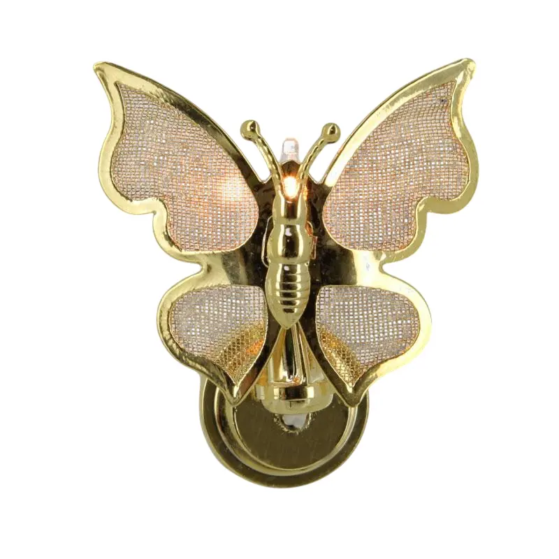 Applique murale miniature en forme de papillon doré pour maison de poupée vue principale avec fond blanc