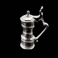 Chope de taverne en métal — vue principale