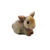 Lapin miniature en résine pour maison de poupée vue principale avec fond blanc