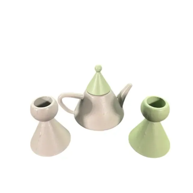 ensemble théière conique pastel miniature en métal fond blanc