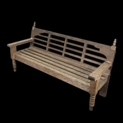 Banc de jardin miniature en bois teinté à dossier ajouré
