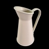 Broc miniature en métal beige creux 1/12e