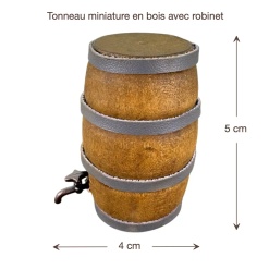 Tonneau miniature en bois avec robinet dimensions 4 x 5 cm