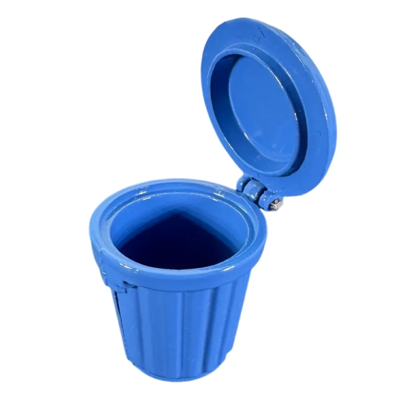 Poubelle miniature bleue en métal ouverte avec couvercle amovible ouvert