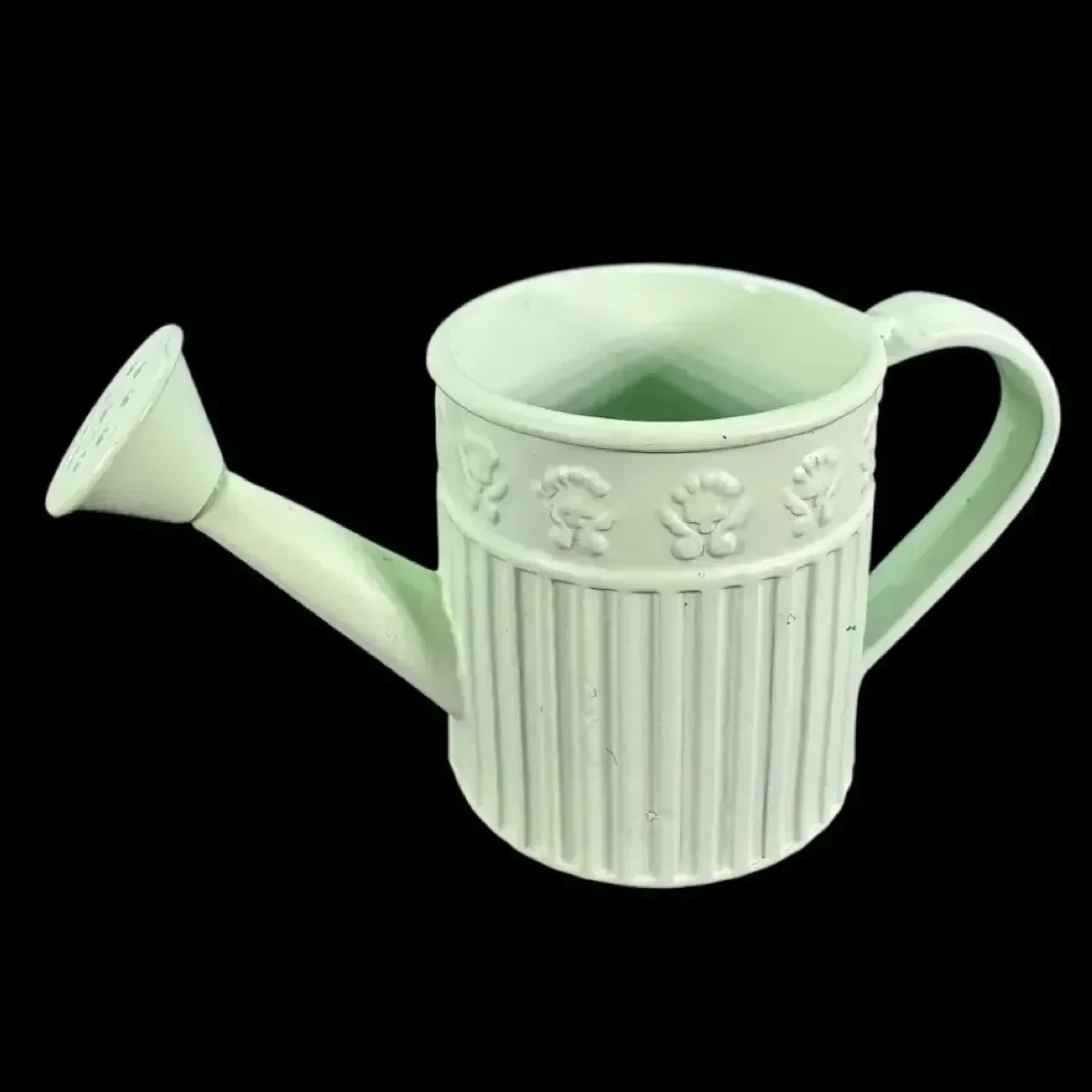 Arrosoir miniature vert pâle en métal