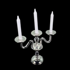 Chandelier miniature argenté à 3 branches avec bougies blanches