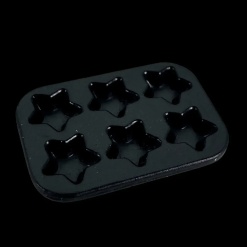 Moule à gâteaux miniature noir avec six empreintes en forme d'étoile