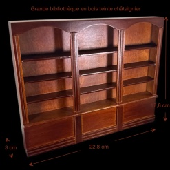 Grande bibliothèque miniature en bois châtaignier avec dimensions au 1/12e