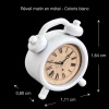 Dimensions du réveil matin miniature en métal blanc