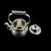 Bouilloire miniature gris argent ouverte avec couvercle amovible