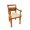 Fauteuil miniature style Empire sur fond blanc 1/12e