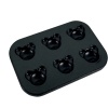Moule à gâteaux miniature noir avec 6 empreintes en forme de tête d'ours sur fond blanc